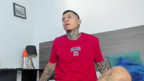 andrew_sanders69 online show from November 2025 03:07:01 AM