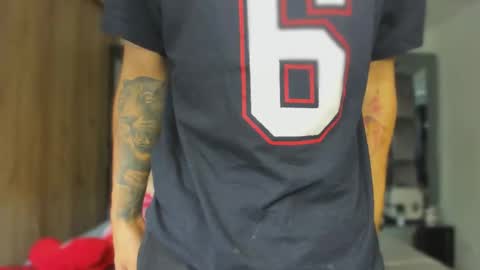 Andrew M. online show from September 2025 05:18:02 PM