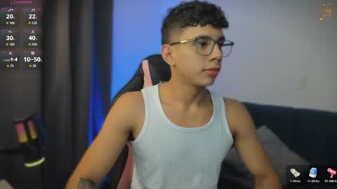 Snapshot of andrew_twink18 chatting on July 2026 02:06:02 AM Andrew M. online show from July 2026 02:06:02 AM
