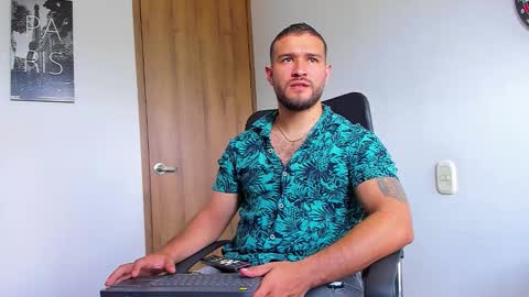 Andrew Diaz online show from September 2025 06:07:01 PM