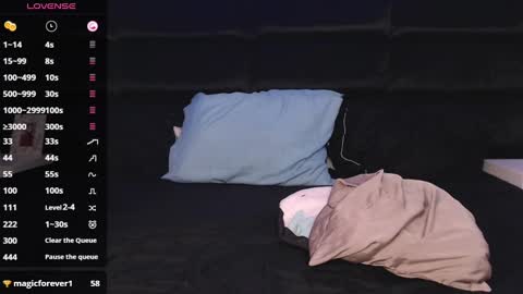 andrewmhilton_ online show from January 2025 04:23:01 AM