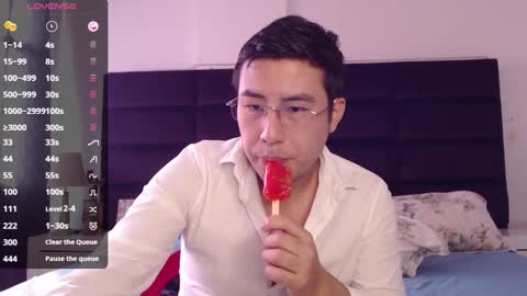 andrewmhilton_ online show from January 2025 09:08:02 PM