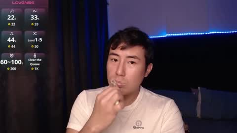 andrewmhilton_ online show from March 2026 06:06:02 AM