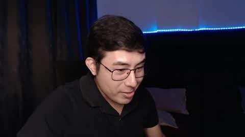 andrewmhilton_ online show from March 2026 06:51:01 AM