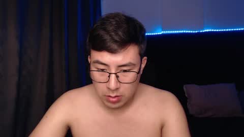 andrewmhilton_ online show from March 2026 06:08:01 AM