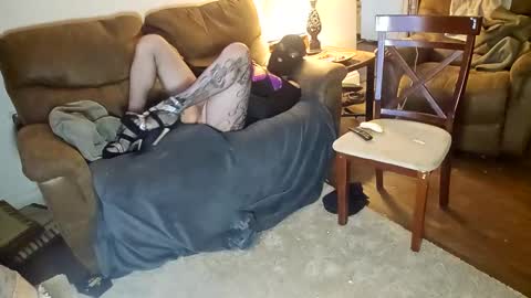 Snapshot of andrewo4277 chatting on December 2024 02:48:02 AM andrewo4277 online show from December 2024 02:48:02 AM