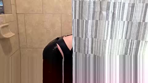 andrewo4277 online show from April 2026 01:04:02 PM