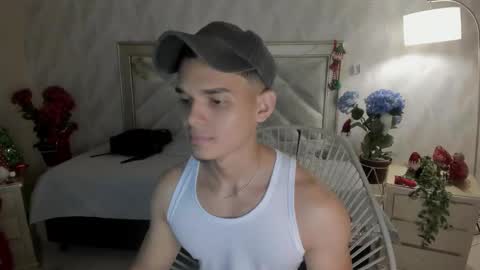 Snapshot of andrewrush_ chatting on November 2025 02:59:01 AM andrewrush_ online show from November 2025 02:59:01 AM