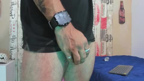   online show from January 2025 01:03:01 PM