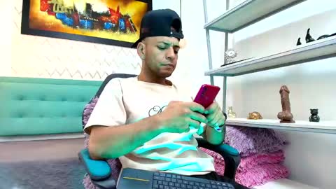   online show from January 2025 10:46:02 PM