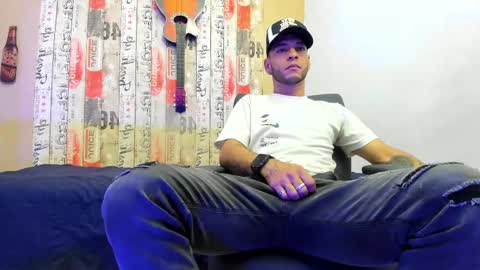   online show from March 2025 04:27:02 AM