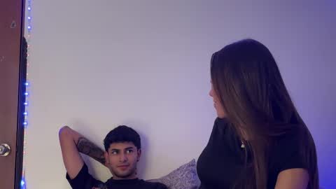 Andresuki online show from October 2025 08:52:01 PM