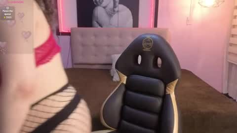 androm3da_ online show from May 2026 07:31:01 PM