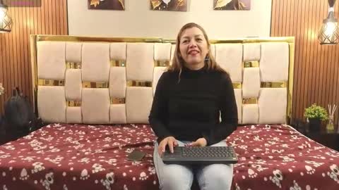Snapshot of andry_will chatting on May 2026 11:21:01 PM Andry online show from May 2026 11:21:01 PM