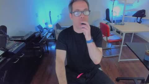 Snapshot of andy0pandi chatting on September 2025 02:40:02 PM Andrew online show from September 2025 02:40:02 PM