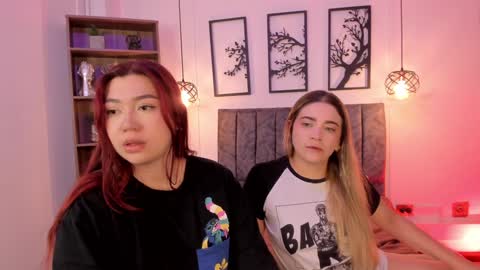 andy_and_emma online show from January 2025 12:38:01 PM