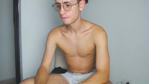 andy_collins__ online show from November 2025 03:28:01 AM