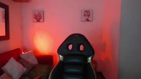 andy_eagleton_20 online show from April 2026 03:15:01 AM