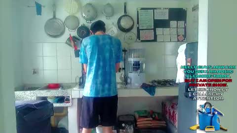 Snapshot of andy_gray01 chatting on October 2025 12:28:02 PM Andy Gray online show from October 2025 12:28:02 PM