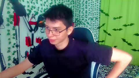 Snapshot of andy_gray01 chatting on November 2025 04:19:02 PM Andy Gray online show from November 2025 04:19:02 PM