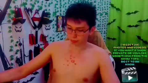 Snapshot of andy_gray01 chatting on November 2025 11:48:01 PM Andy Gray online show from November 2025 11:48:01 PM