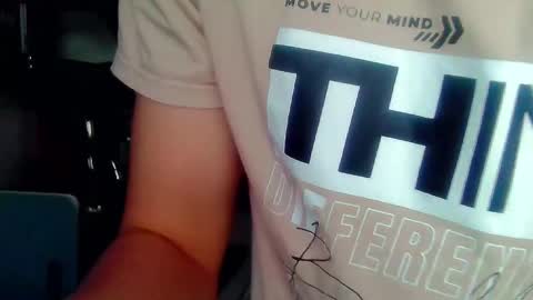 Snapshot of andy_gray01 chatting on November 2025 10:49:02 AM Andy Gray online show from November 2025 10:49:02 AM