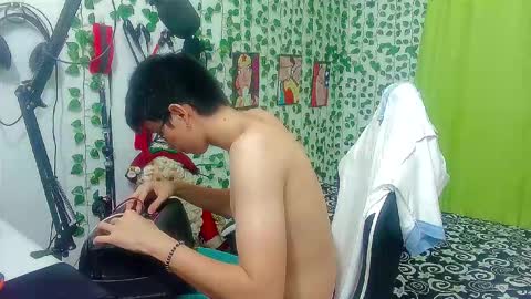 Snapshot of andy_gray01 chatting on November 2025 06:12:01 PM Andy Gray online show from November 2025 06:12:01 PM