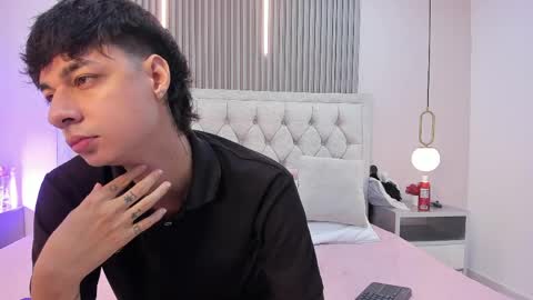 We are Andy and May online show from April 2026 01:37:02 PM