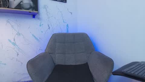 ANDY online show from November 2025 09:28:01 PM