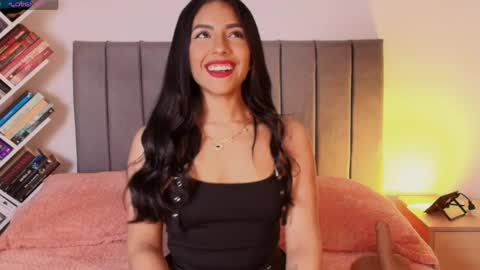 andy_saenz13 online show from May 2026 11:00:01 PM