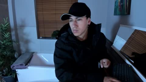 Andy Joy  online show from October 2025 11:11:01 AM