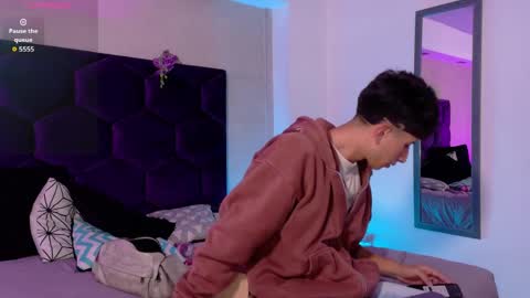 Snapshot of andyjustgame_ chatting on April 2026 03:59:01 AM andyjustgame online show from April 2026 03:59:01 AM