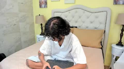 andyxibrat online show from December 2025 07:08:02 PM