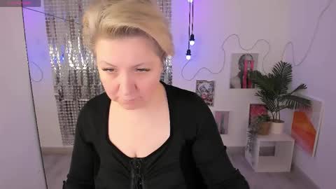 aneli_mira online show from April 2026 06:05:01 AM