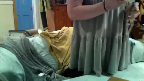 aneoakley online show from November 2025 09:42:01 AM