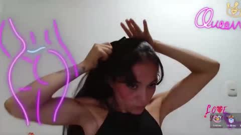 Snapshot of anewday111 chatting on April 2026 09:25:02 AM Carolina soto online show from April 2026 09:25:02 AM