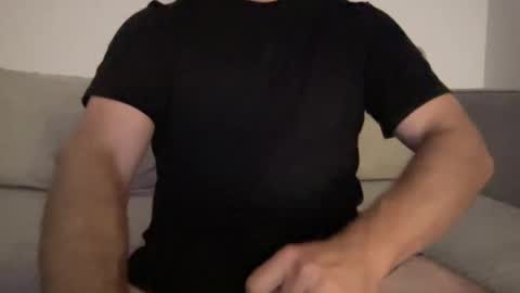 Snapshot of anewsummer chatting on November 2025 02:54:01 AM anewsummer online show from November 2025 02:54:01 AM