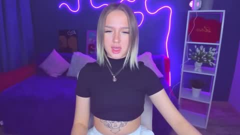 Anfisa online show from February 2025 07:27:02 PM