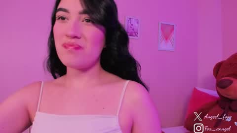 Angel  online show from September 2025 03:06:02 AM