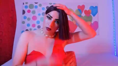 AngiePerry online show from December 2025 12:14:01 PM