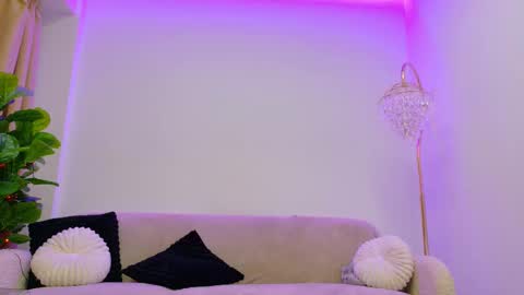 angel__vibe online show from March 2026 08:25:01 PM