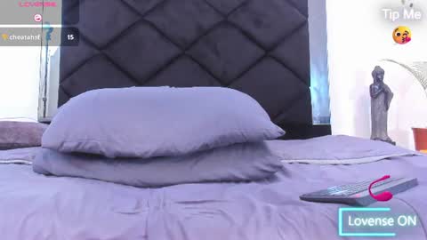 Snapshot of angel_adamx chatting on July 2026 10:39:01 AM Angel online show from July 2026 10:39:01 AM