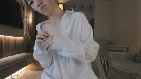 Snapshot of angel_cakee chatting on July 2026 01:41:02 PM Luluu Chu online show from July 2026 01:41:02 PM