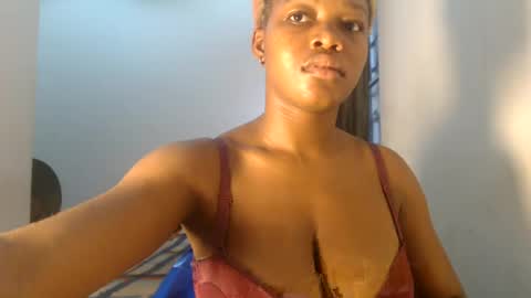 Snapshot of angel_daisyy chatting on July 2026 08:29:01 AM Daisy online show from July 2026 08:29:01 AM