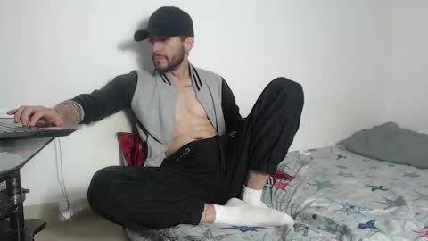 Angel Damons online show from October 2025 01:22:01 PM