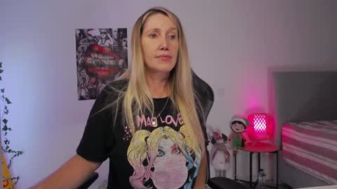 Patricia -  online show from December 2024 01:55:01 PM