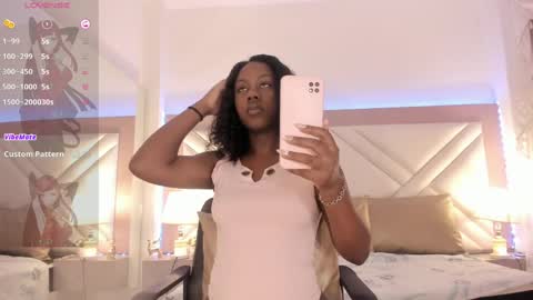 Snapshot of angel_dovee chatting on April 2026 11:47:02 AM Angel online show from April 2026 11:47:02 AM