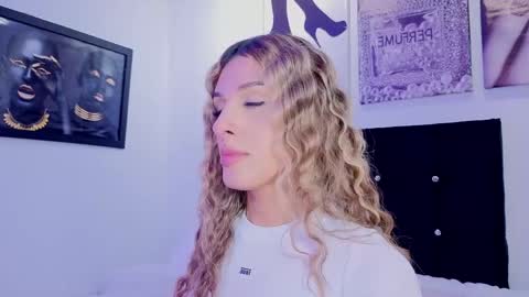 Angel-dragun online show from March 2026 04:01:01 AM