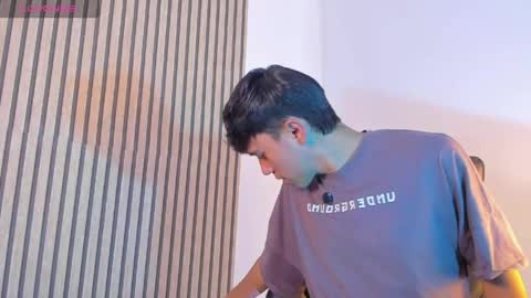 Snapshot of angel_esteban_fx chatting on May 2026 08:13:02 PM ngel Esteban online show from May 2026 08:13:02 PM