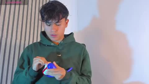 Snapshot of angel_esteban_fx chatting on May 2026 05:08:01 PM ngel Esteban online show from May 2026 05:08:01 PM